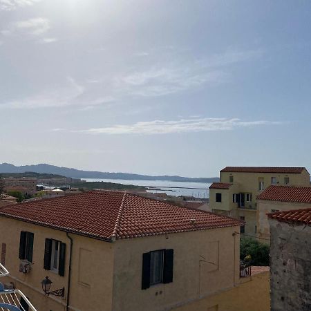 Casa Balilla Appartement La Maddalena  Buitenkant foto