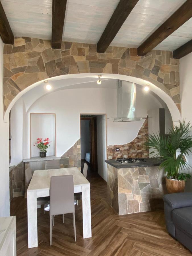Casa Balilla Appartement La Maddalena  Buitenkant foto
